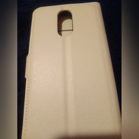 Cellphone case - Picture 7 of 7